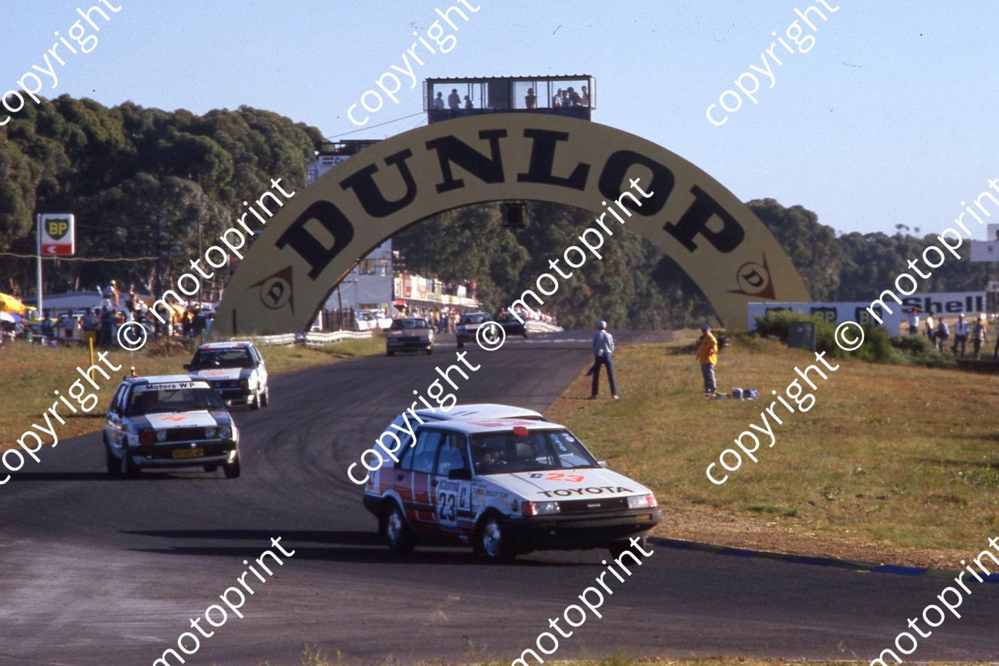 1985 Castrol 6 hr Nov 23 Toyota Sprinter Gle Mike White Serge Damseau_ 14 Golf GTi Oosthuizen Moller (courtesy Roger Swan) (105)