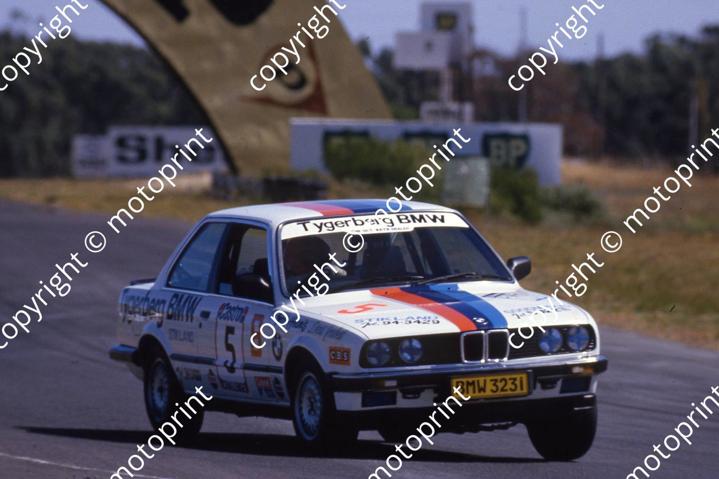 1985 Castrol 6 hr Nov 5 BMW 323 Inus Heunis Dennis Joubert (courtesy Roger Swan) (3)