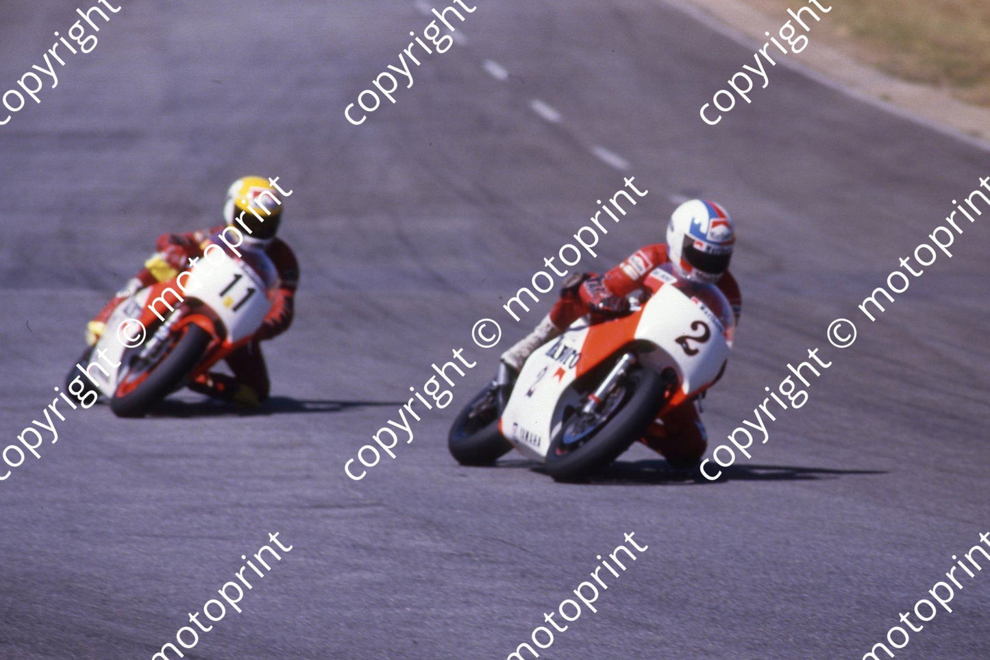 1985 Kya 250 GP Autm 2 Dave Emond 11 Russell Wood Yamaha TZ250s (courtesy Roger Swan) (3)