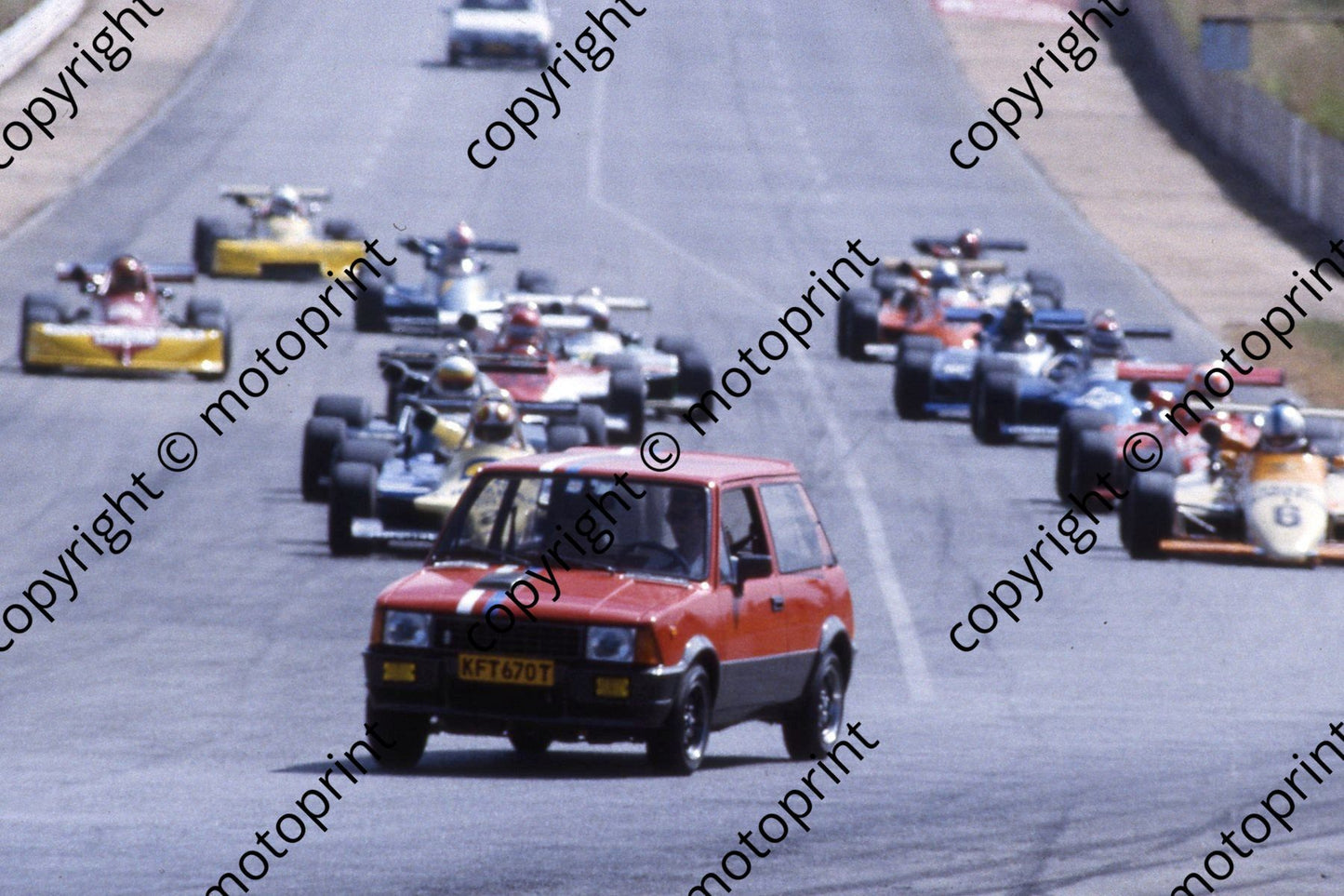 1985 Kya F2 Feb NTN Brgs pace car lap (courtesy Roger Swan) 033 (1)