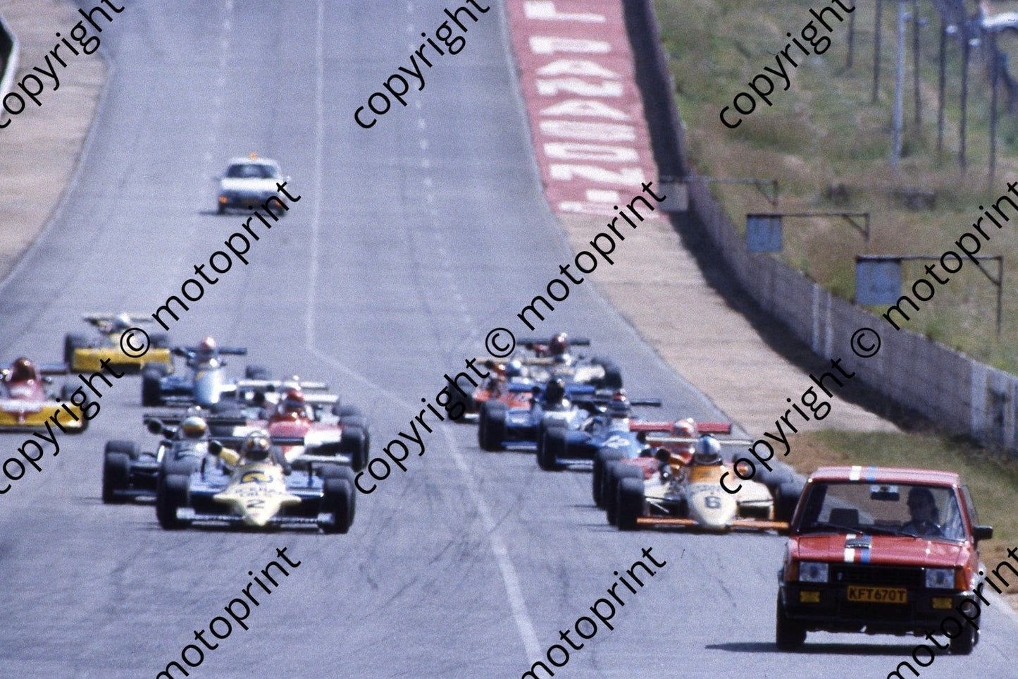 1985 Kya F2 Feb NTN Brgs pace car lap (courtesy Roger Swan) 033 (3)