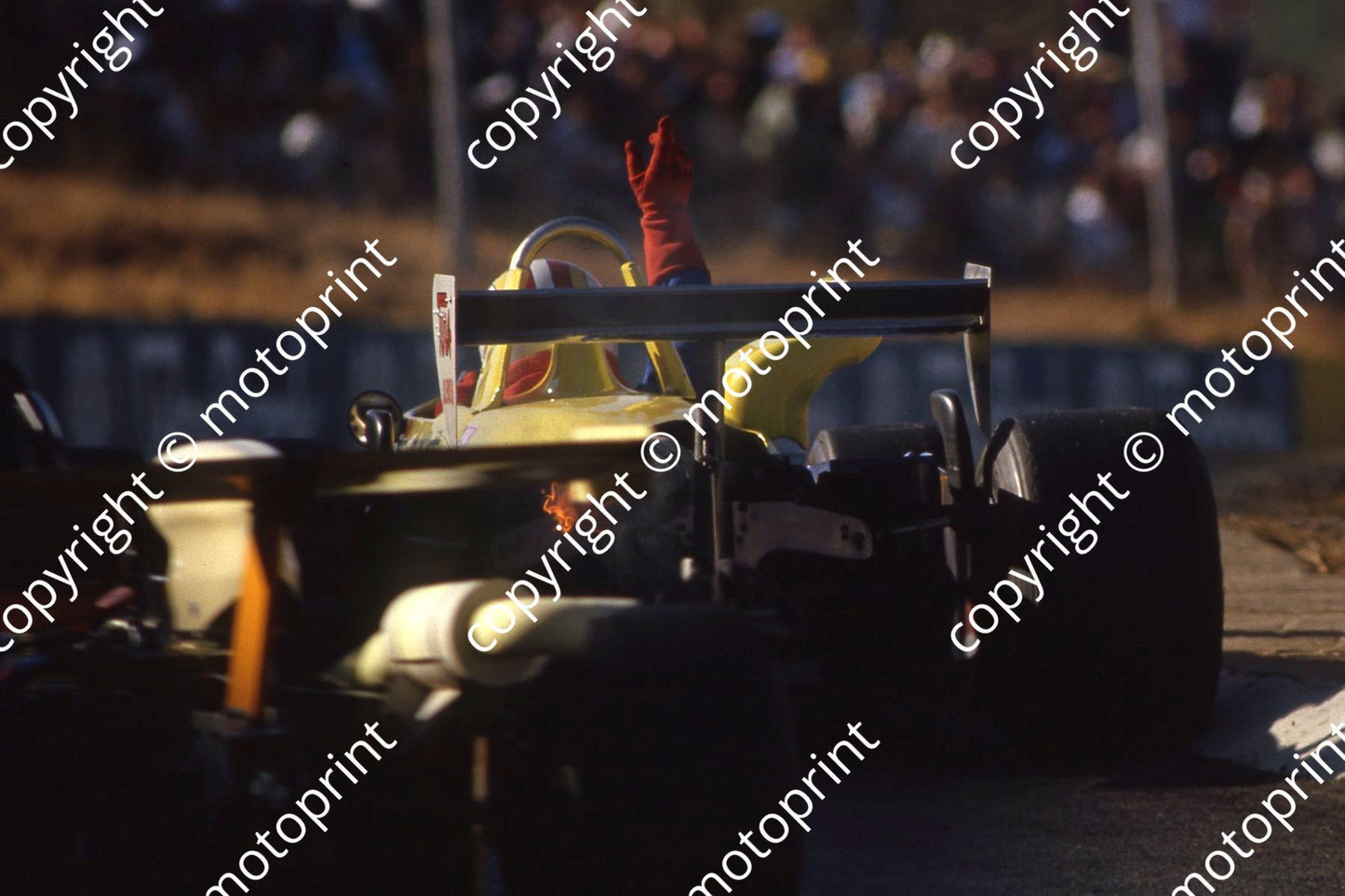 1985 Kya F2 Wesbank 2 Bernard Tilanus beginning to burn (courtesy Roger Swan)201