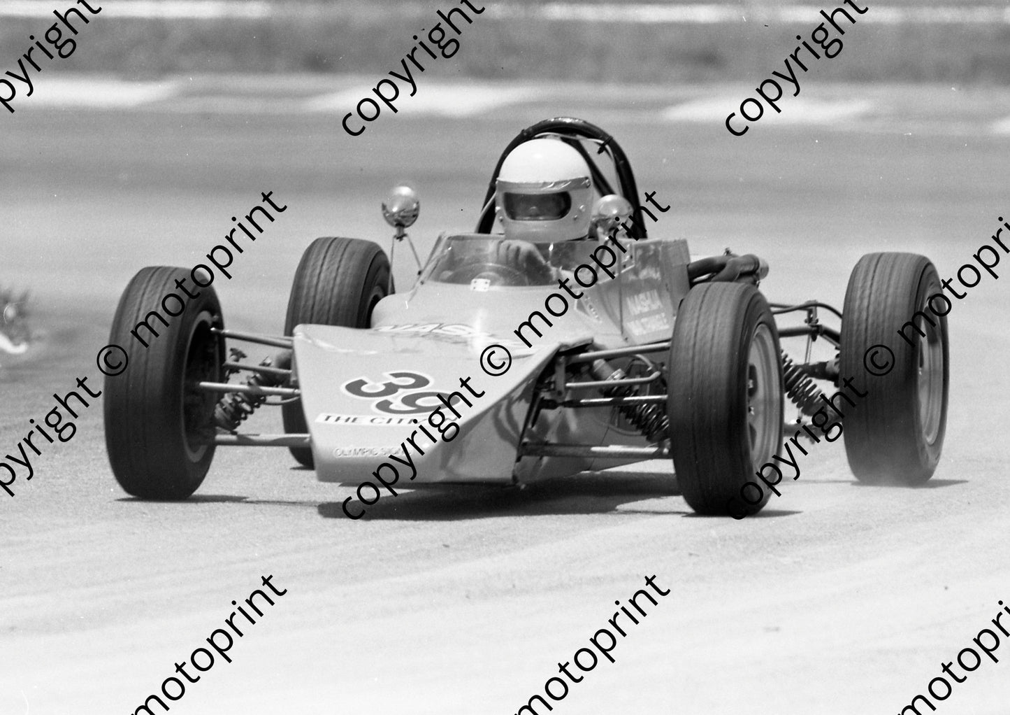 1985 Kya FF 39 Gawie Gouws Royale RP21 (Colin Watling Photographic) (2)