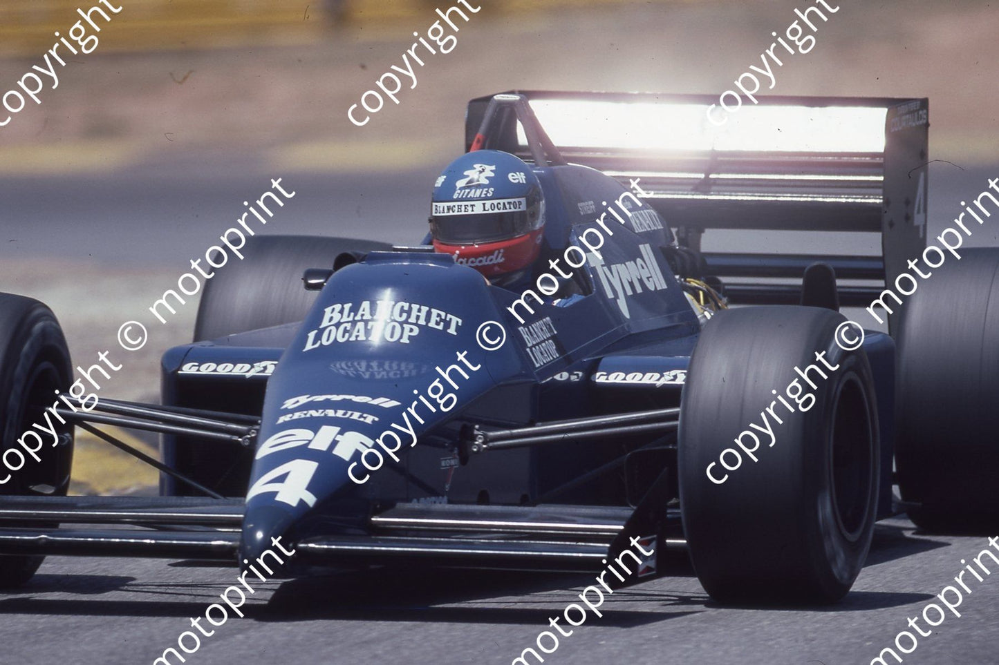 1985 SA GP 4 Philippe Streiff Tyrrell 014 (Colin Watling Photographic) (6)