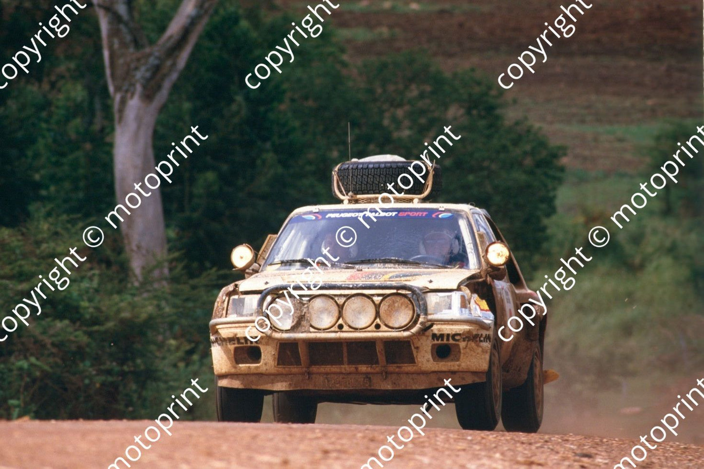1985 Safari 6 Timo Salonen, Seppo Harjanne Peugeot 205 Turbo (courtesy Roger Swan) (10)