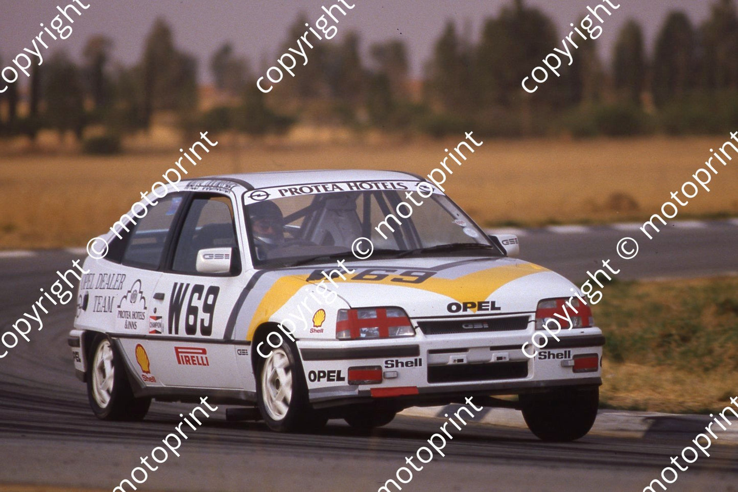 1985 Welkom Gp 1 W69 Opel GSi Wally Dolinschek (courtesy Roger Swan) (1)