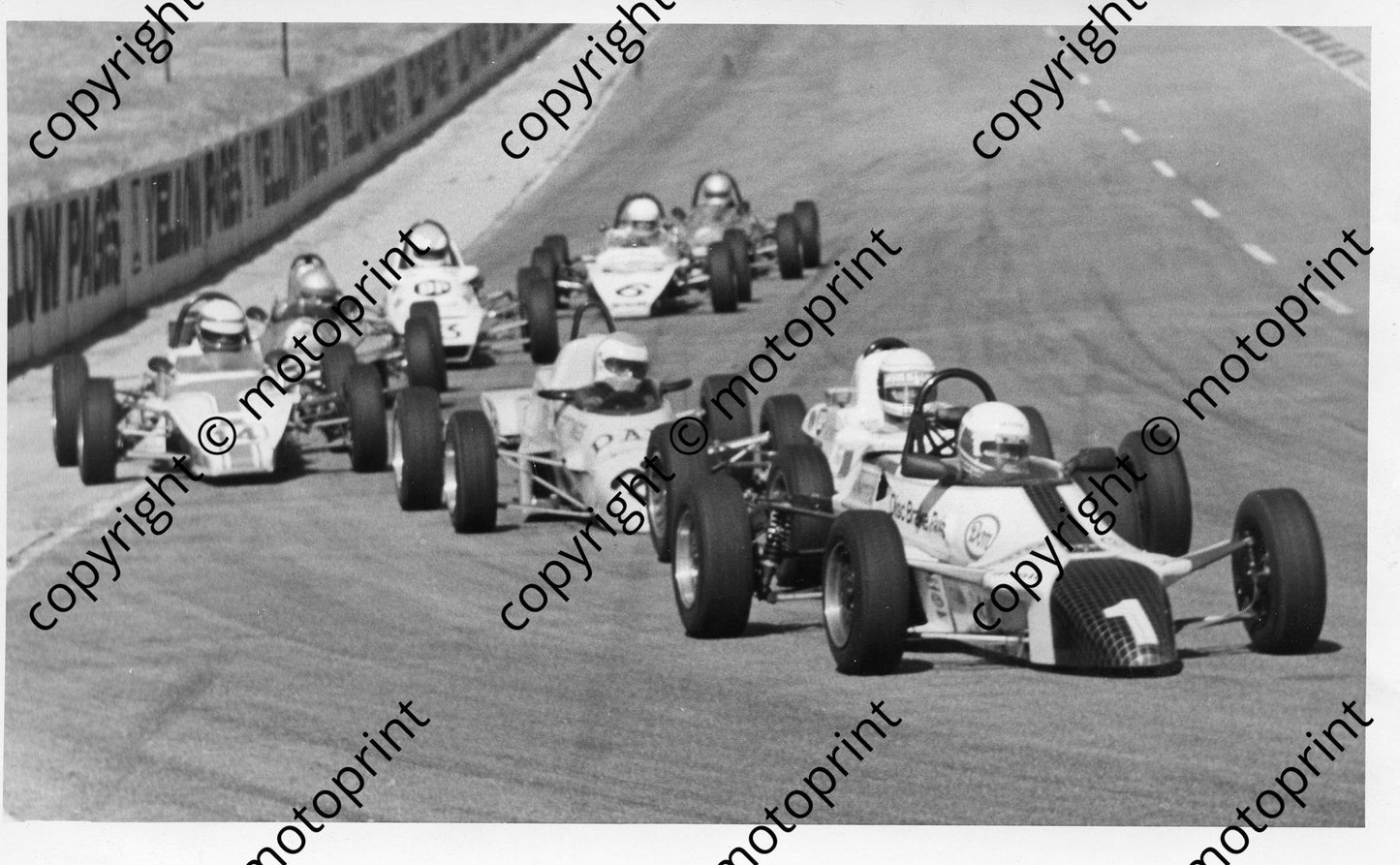 1986 FF Kya Basil Mann Royale leads through Yellow Pages corner 007