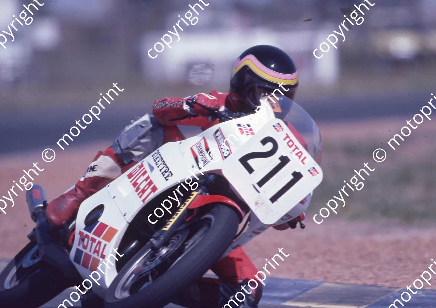 1986 Kya MC 211 Wayne Doran Yamaha (Colin Watling Photographic) (1)