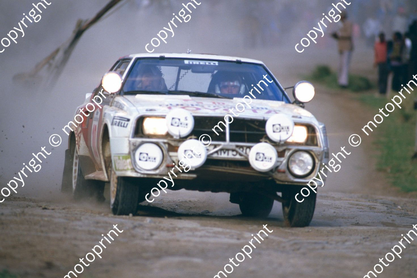 1986 Safari 10 Lars-Erik Torph, Hans Thorszelius Celica Twincam Turbo (RSwan) (2)
