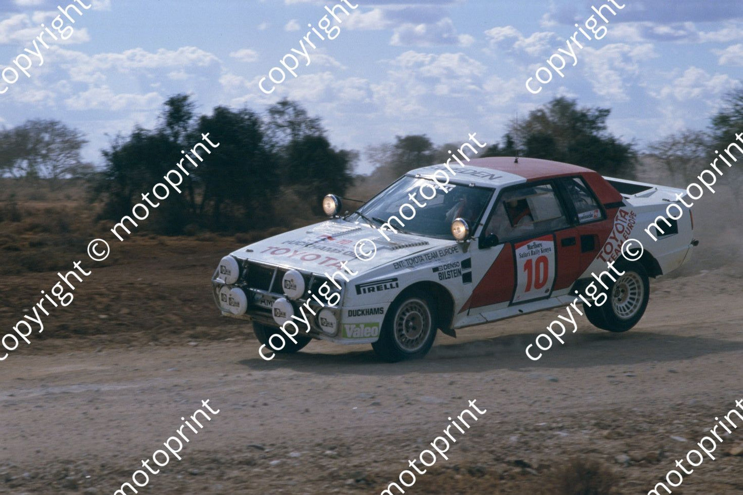 1986 Safari 10 Lars-Erik Torph, Hans Thorszelius Celica Twincam Turbo (RSwan) (21)