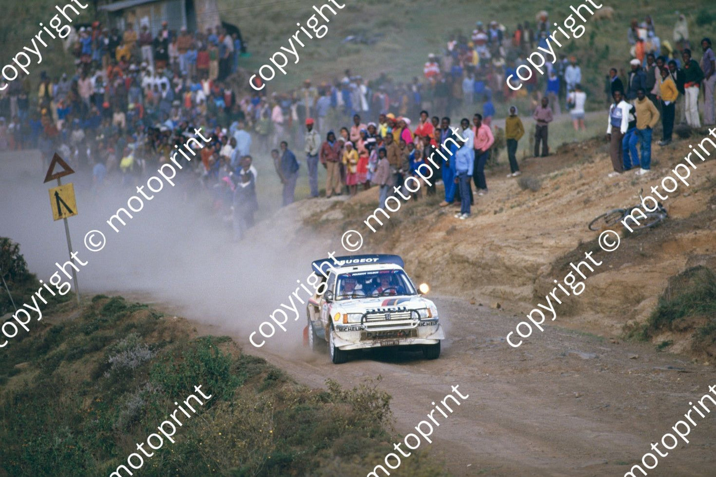 1986 Safari 1 Juha Kankkunen, Juha Piironen Peugeot 205 Turbo (courtesy Roger Swan) (14)