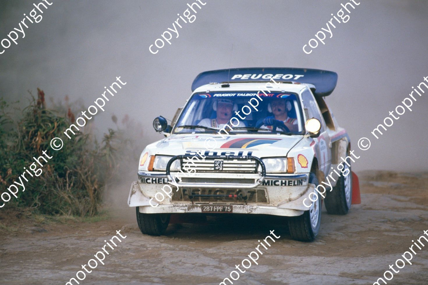 1986 Safari 1 Juha Kankkunen, Juha Piironen Peugeot 205 Turbo (courtesy Roger Swan) (16)