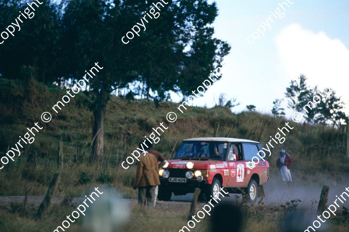 1986 Safari 41 Gerald Miller, Rick Matthews Range Rover (courtesy Roger Swan) (2)