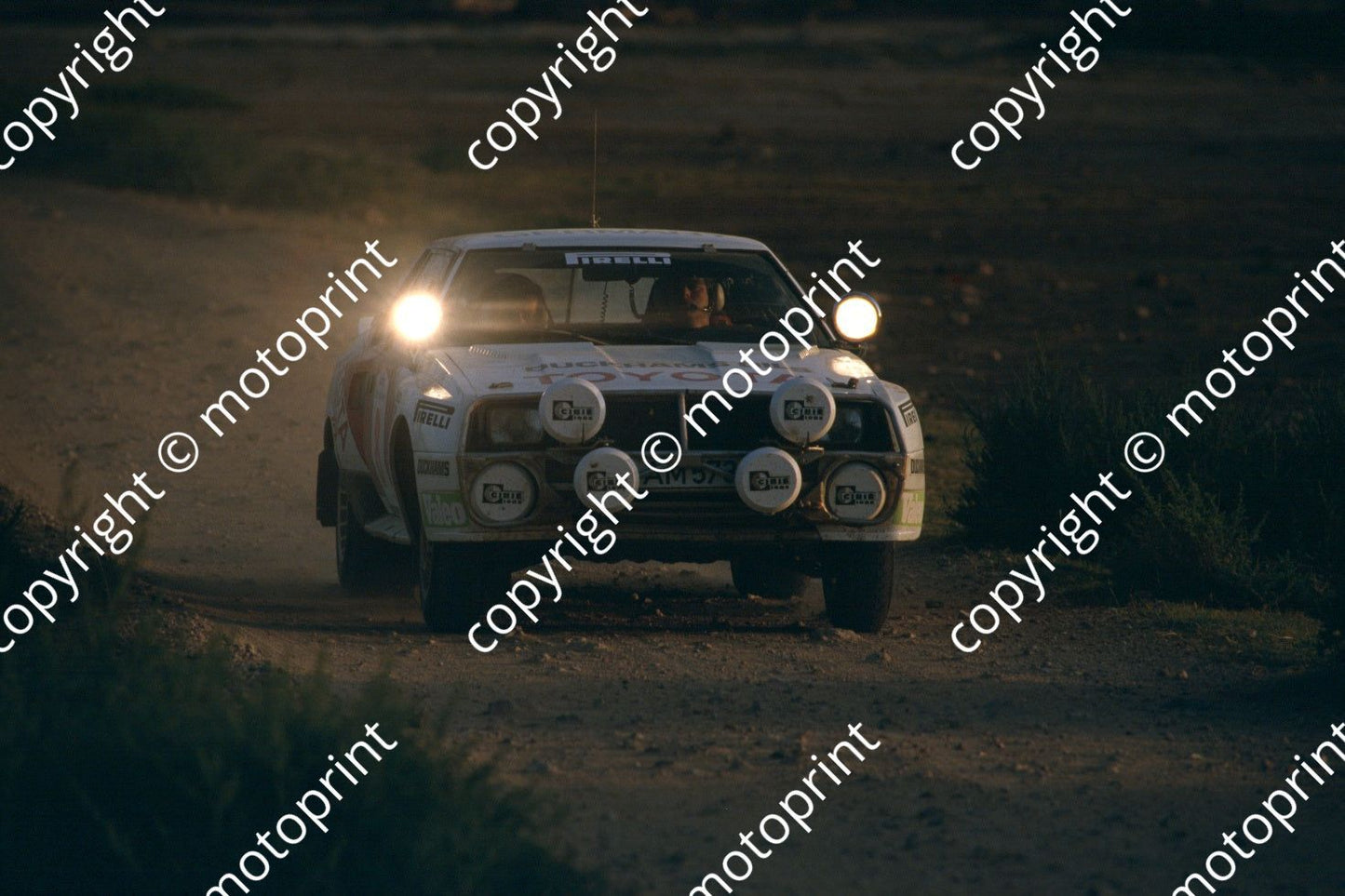 1986 Safari 8 Erwin Weber, Gunther Wanger Celica turbo night(Roger Swan) (12)