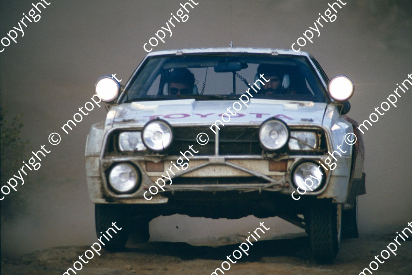 1986 Safari Toyota _ Flying mechanics_ (courtesy Roger Swan) (26)