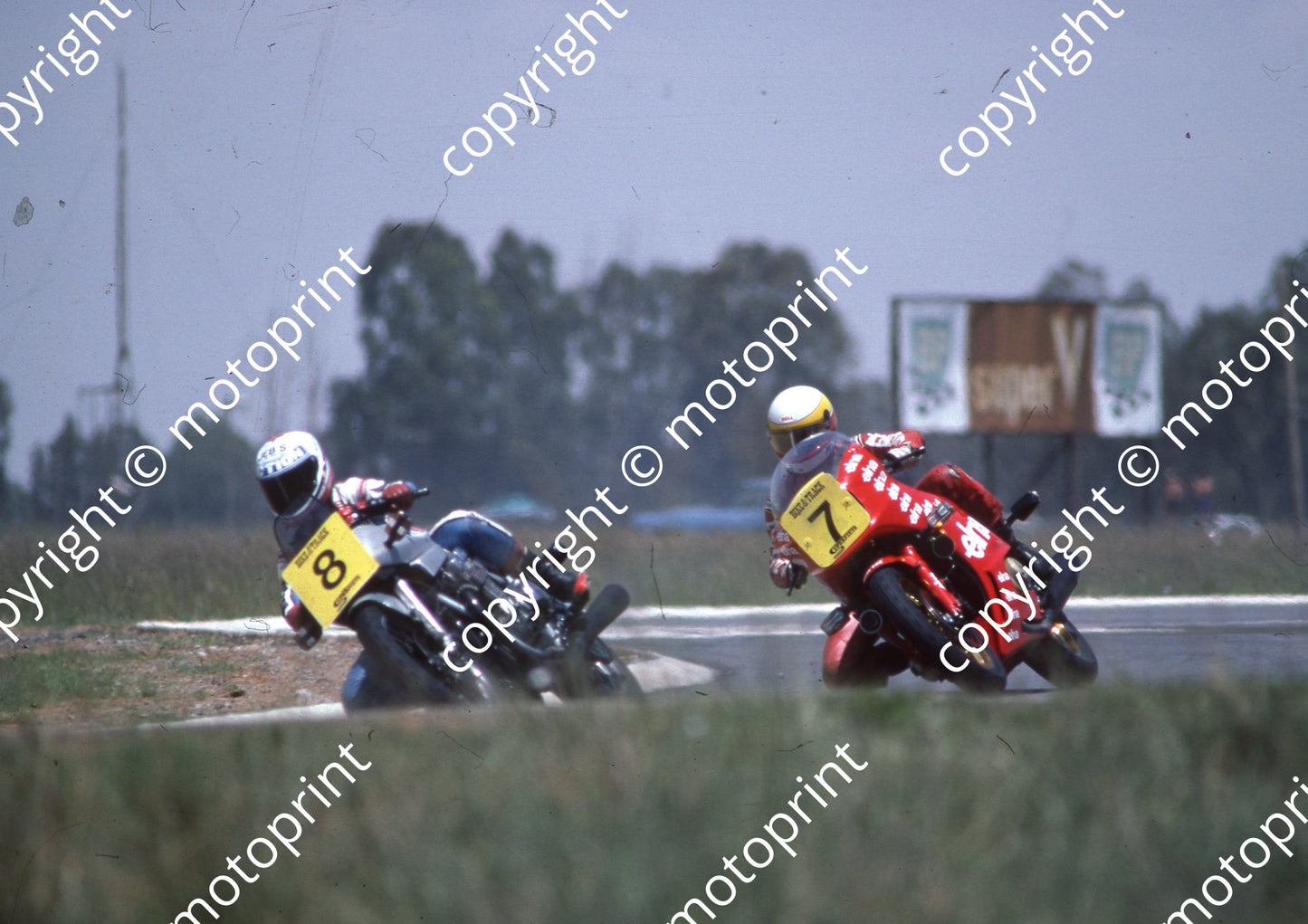 1986 Welkom 3 hr MC 8..... 7 Dave Petersen Honda (Colin Watling Photographic) (101)