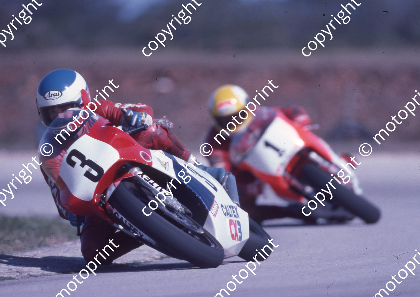 1986 Welkom MC 3 Rob Petersen Honda RS250 1 Russell Yamaha TZ250N (Colin Watling Photographic) (3)