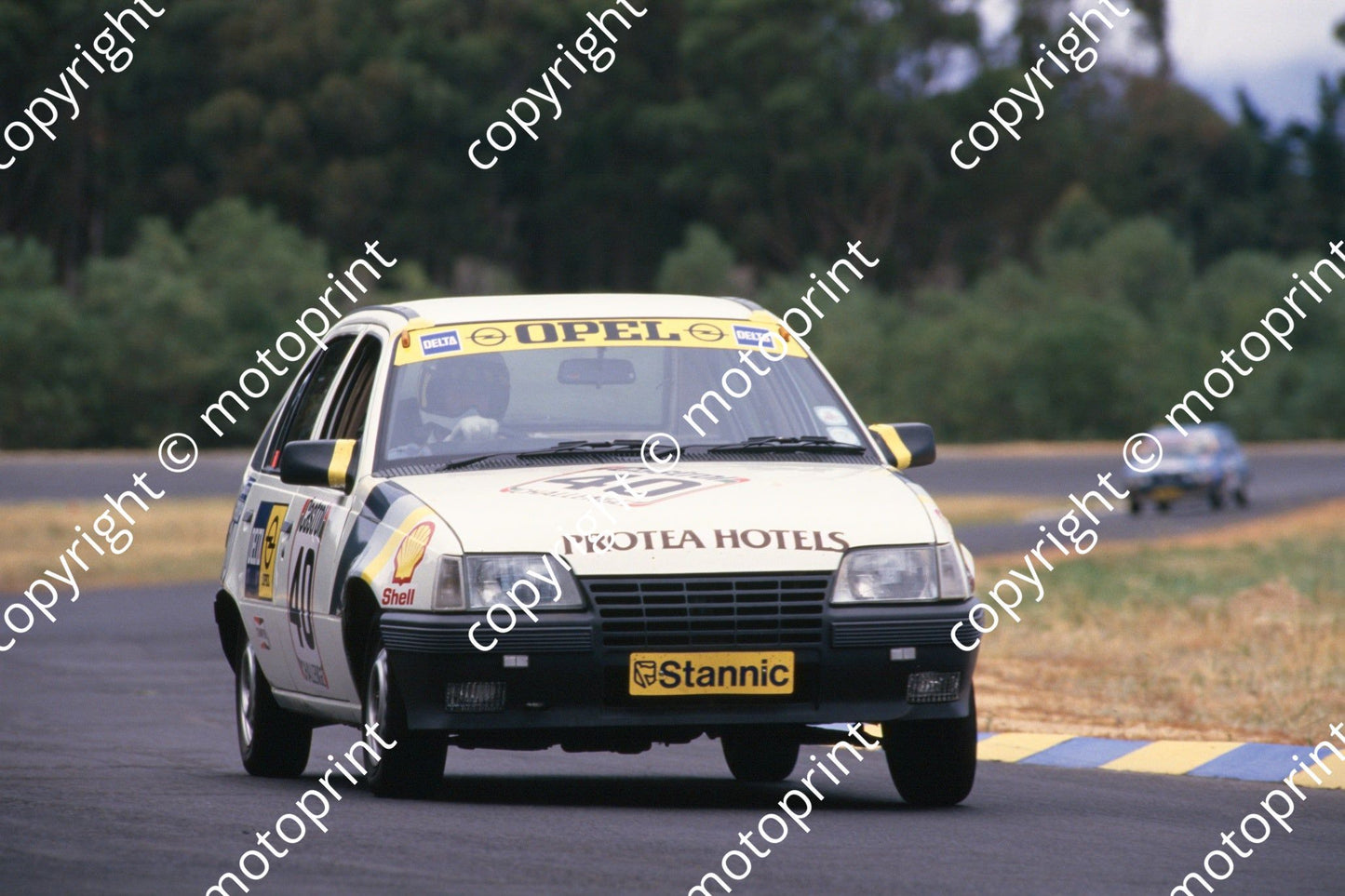 1987 6 hr 40 Grant McCleery....confirm Opel (Roger Swan) (8)