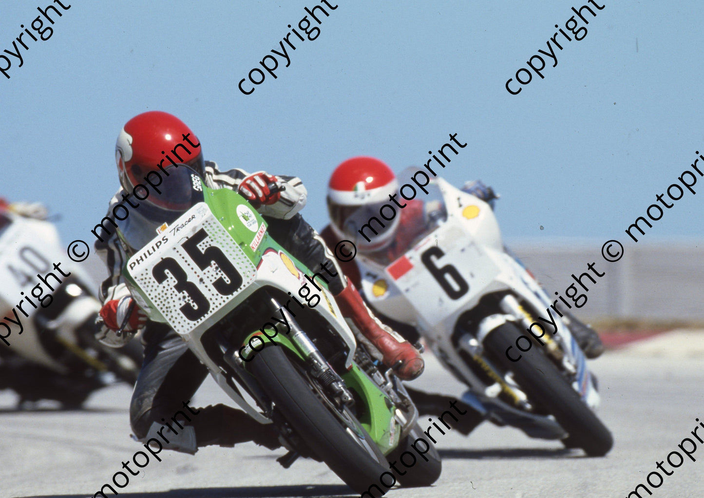 1987 Aldo MC 35 Greg Dreyer Kawasaki KR250 6 RObert Coutts Suzuki RG250 (Colin Watling Photographic) (7)