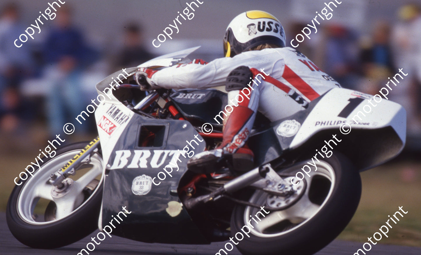1987 EL MC 1 Russell Wood Yamaha TZ250 (Colin Watling Photographic) (22)