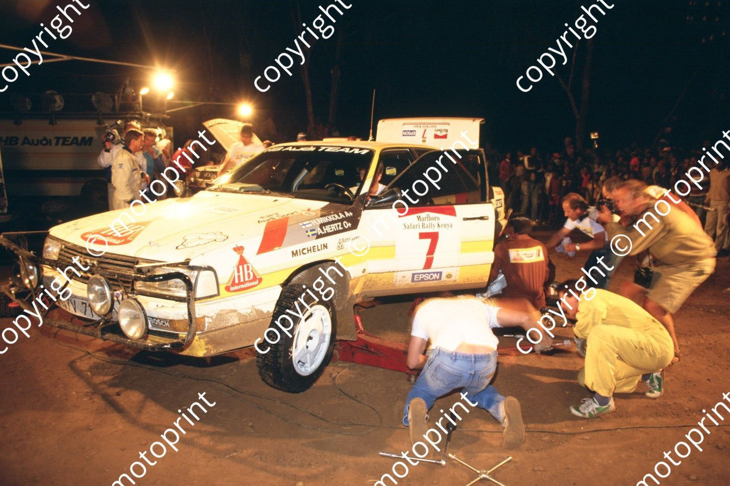 1987 Safari 7 Hannu Mikkola, Arne Hertz Audi 200 Quattro night(RSwan) (15)
