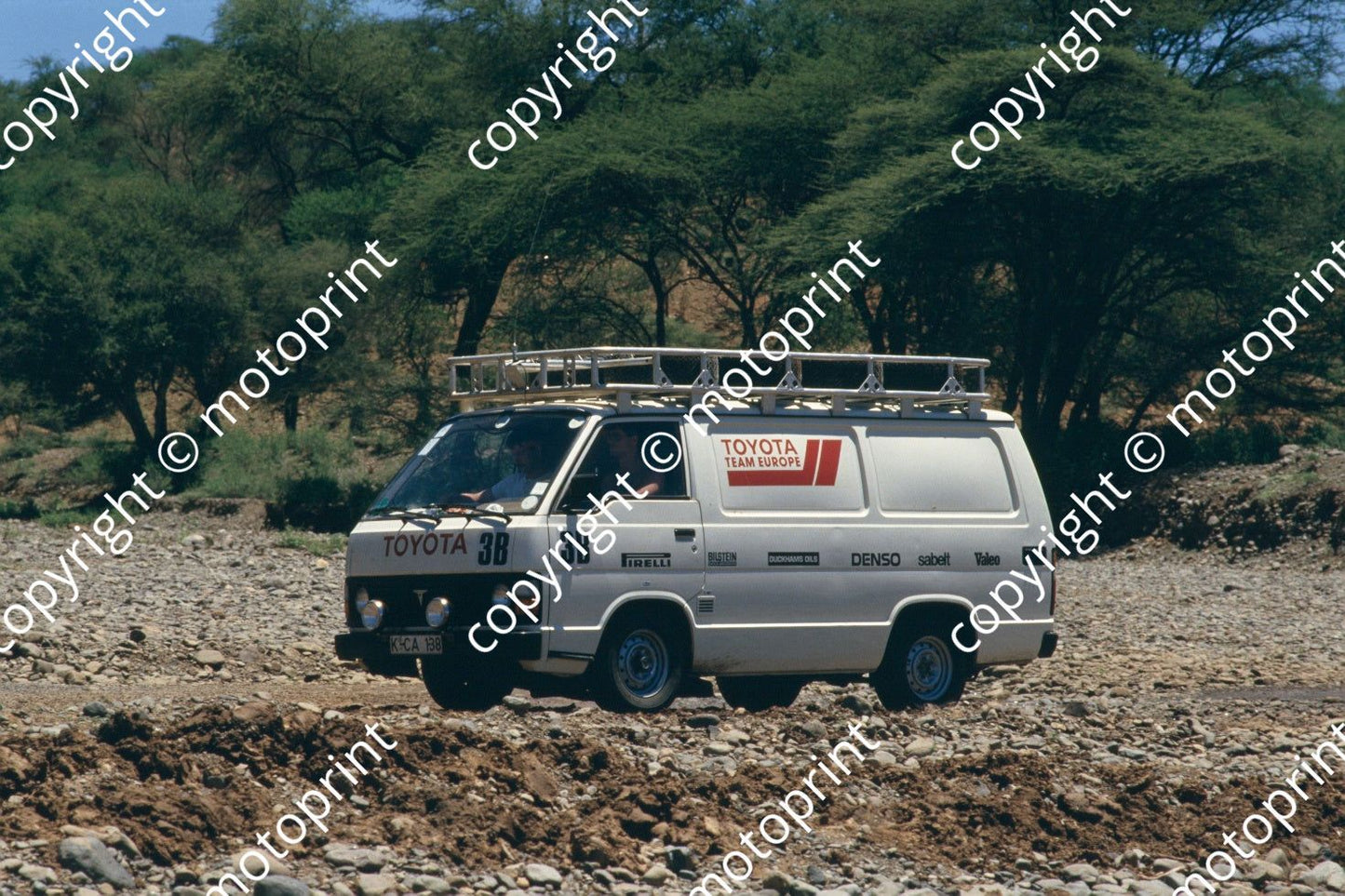 1987 Safari Toyota Team Europe service van (courtesy Roger Swan) (410)