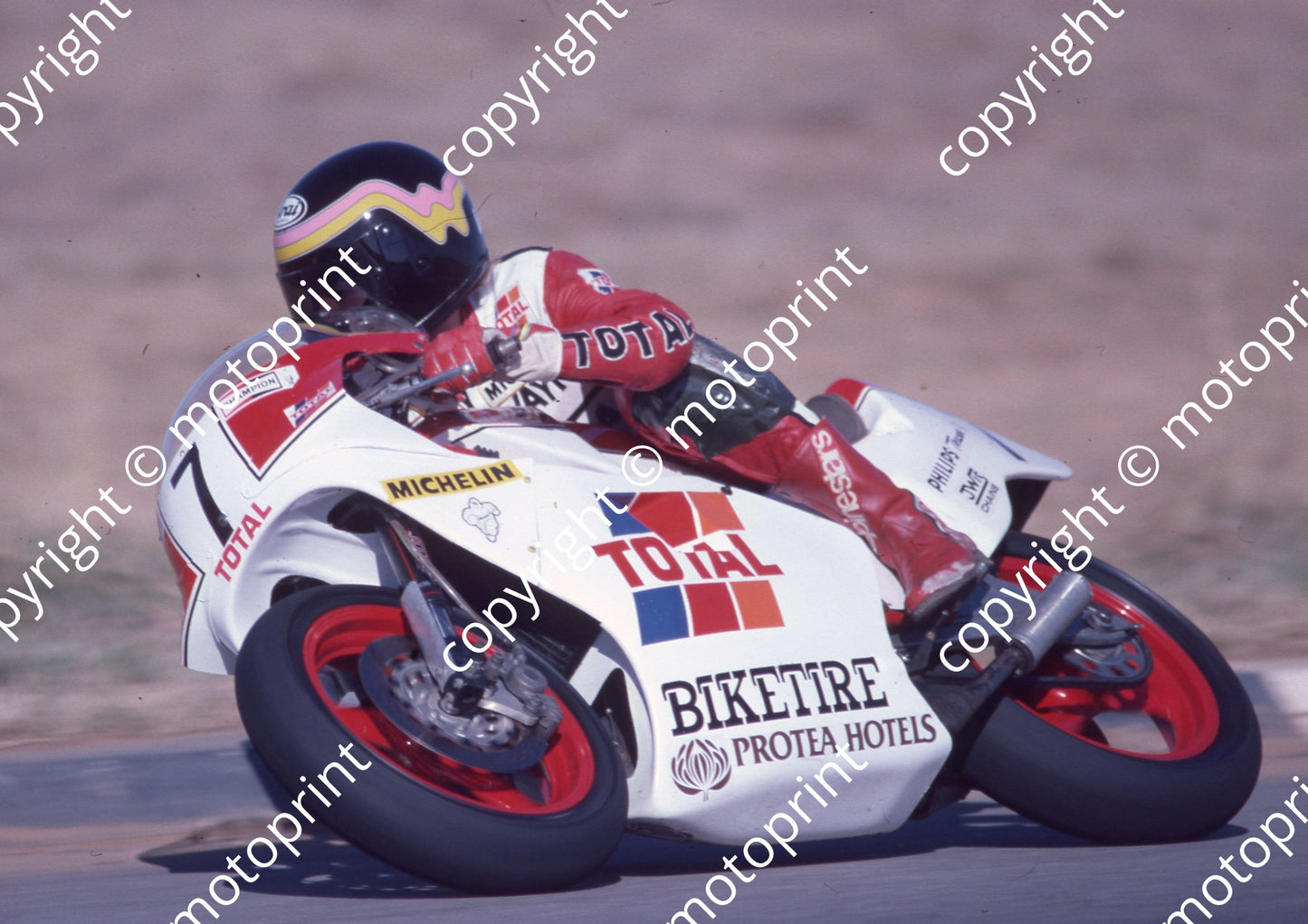 1987 Welkom MC 7 Wayne Doran Yamaha TZ250 (Colin Watling Photographic) (3)