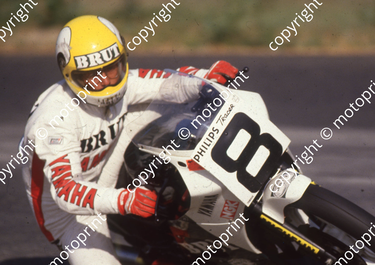 1987 Welkom MC 8 Russell Wood Yamaha RZ250 (Colin Watling Photographic) (204)