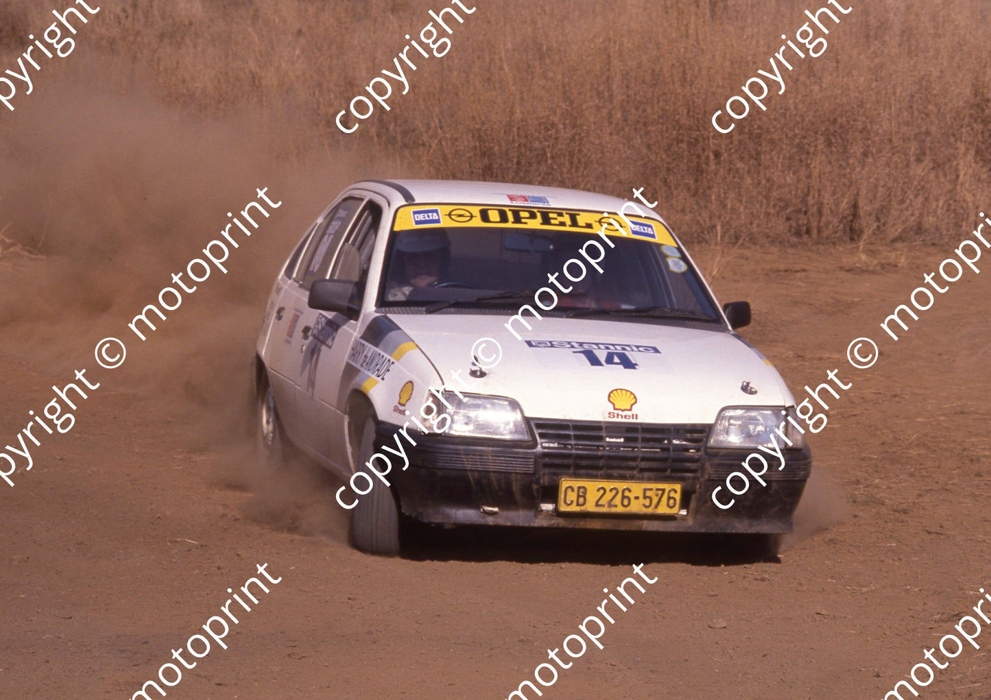 1988 Cape Gp N 14 Harry de Andrade, Gary Marriner Opel Kadett (courtesy Roger Swan) (11)
