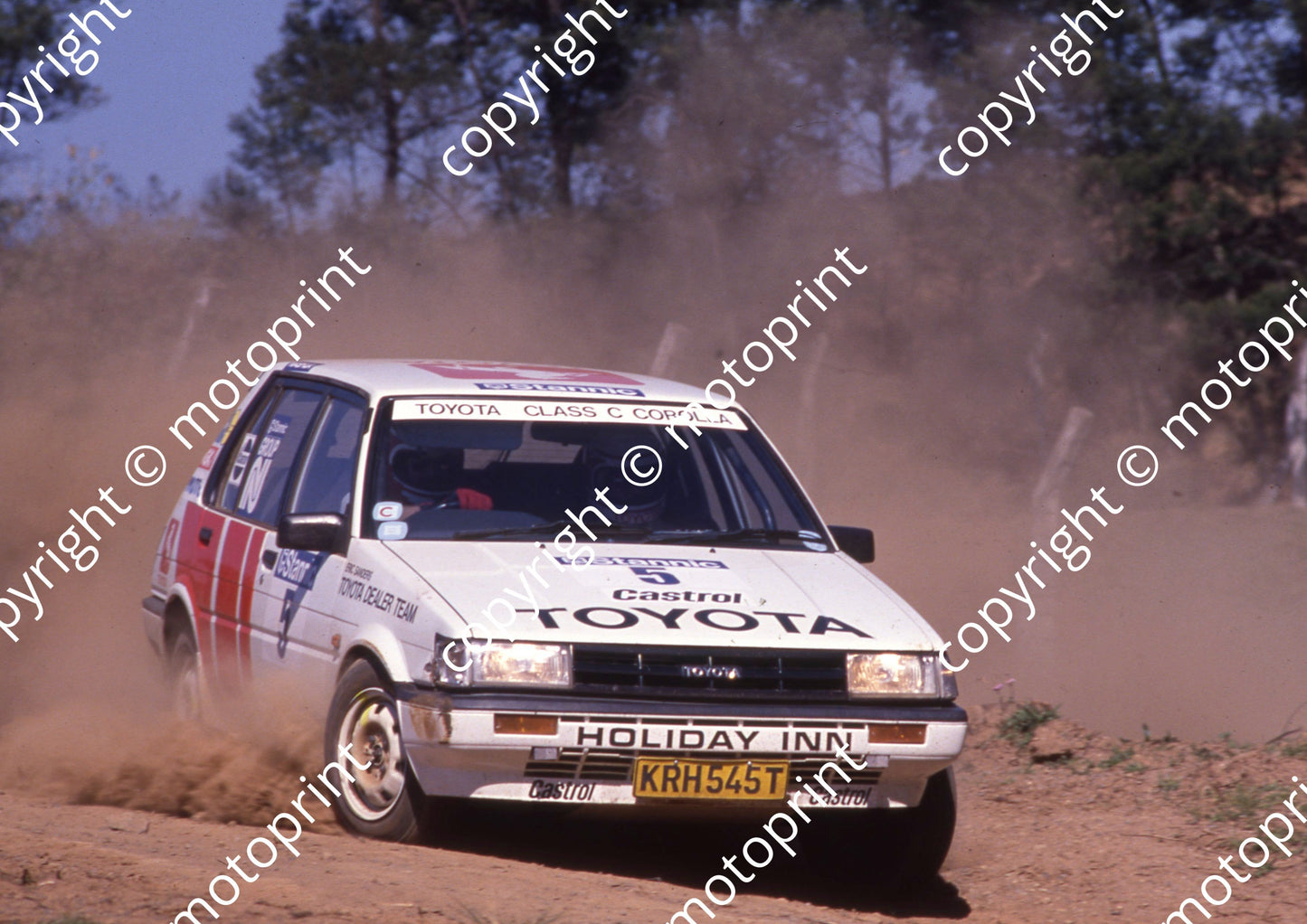 1988 Cape Gp N 5 Eric Sanders, Thilo van Westernhagen Conquest RSi (courtesy Roger Swan)