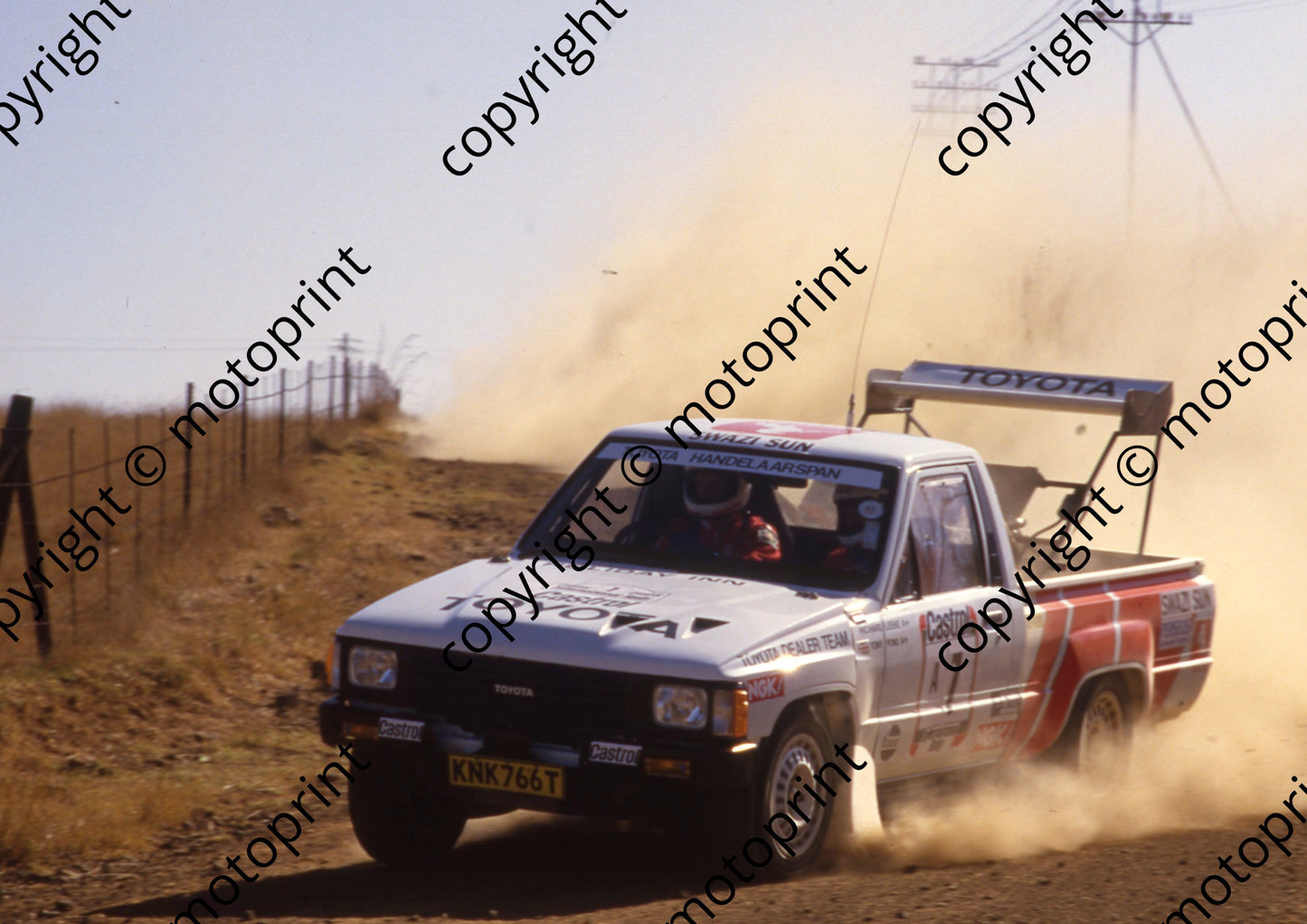 1988 Castrol Intnl 7 Tony Pond, Richard Leeke Toyota Pick up (courtesy Roger Swan) (6)