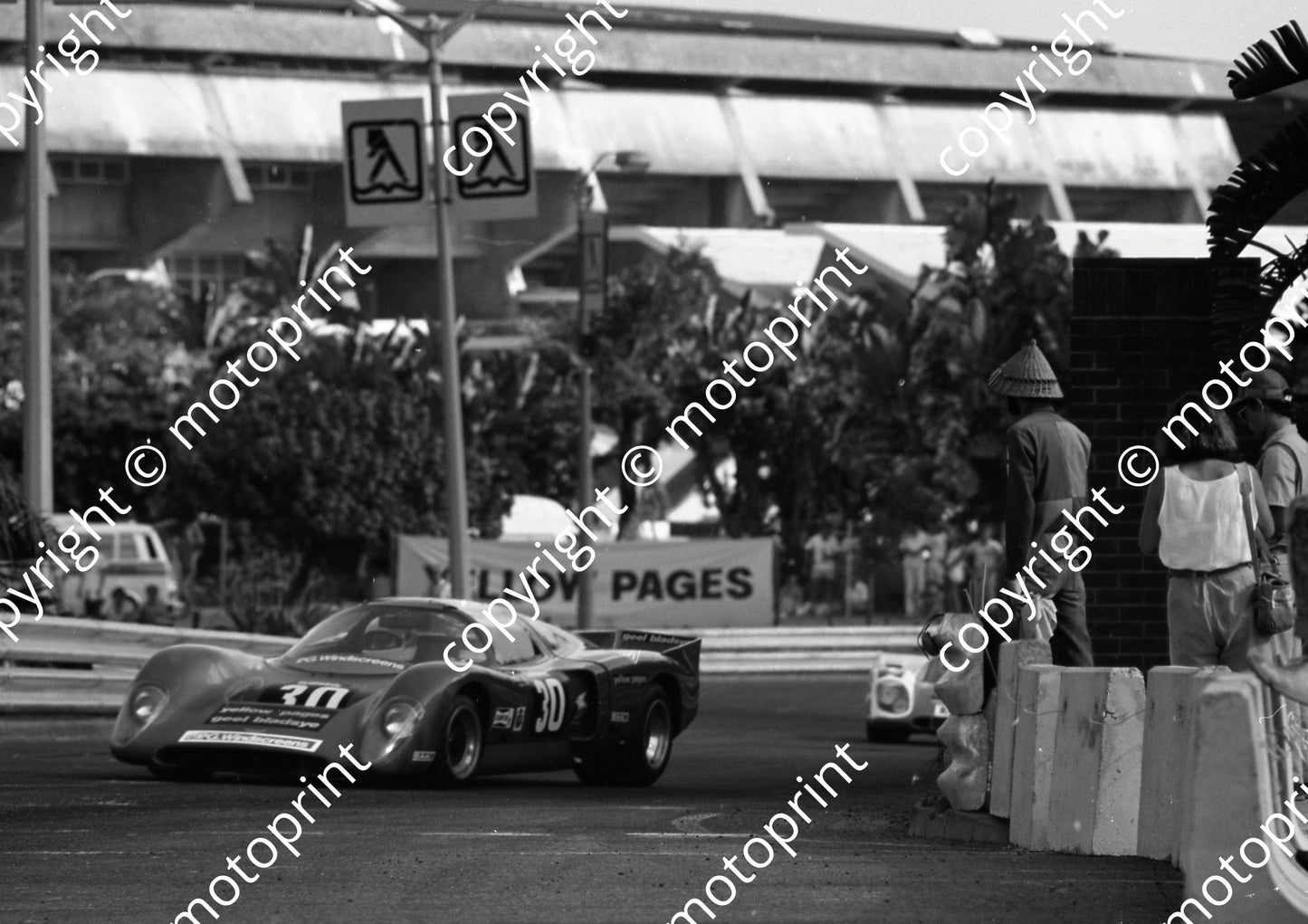 1988 Dbn ISP 30 Laurence Jacksen Chevron B16 (Colin Watling Photographic) (4)