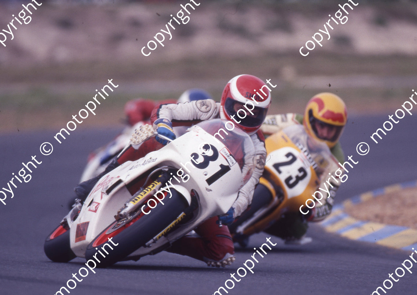 1988 Killarney MC 31 Peter Labuschagne Yamaha TZU 23 Mario Zuccaroli Honda RS (Colin Watling Photographic) (24)
