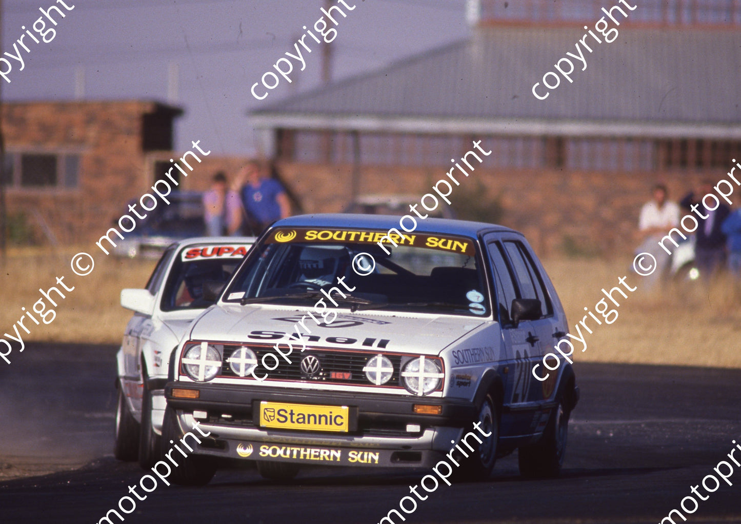 1988 Lichtenburg Stannic 20 Hilton Cowie Golf 16V compare helmet to #28 (Colin Watling Photographic) (83)
