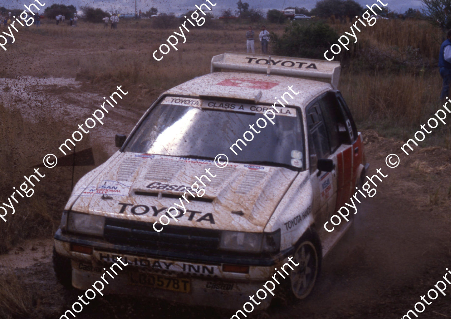 1988 Nissan 400 1 Serge Damseaux, Vito Bonafede Toyota Conquest(courtesy Roger Swan) (19)