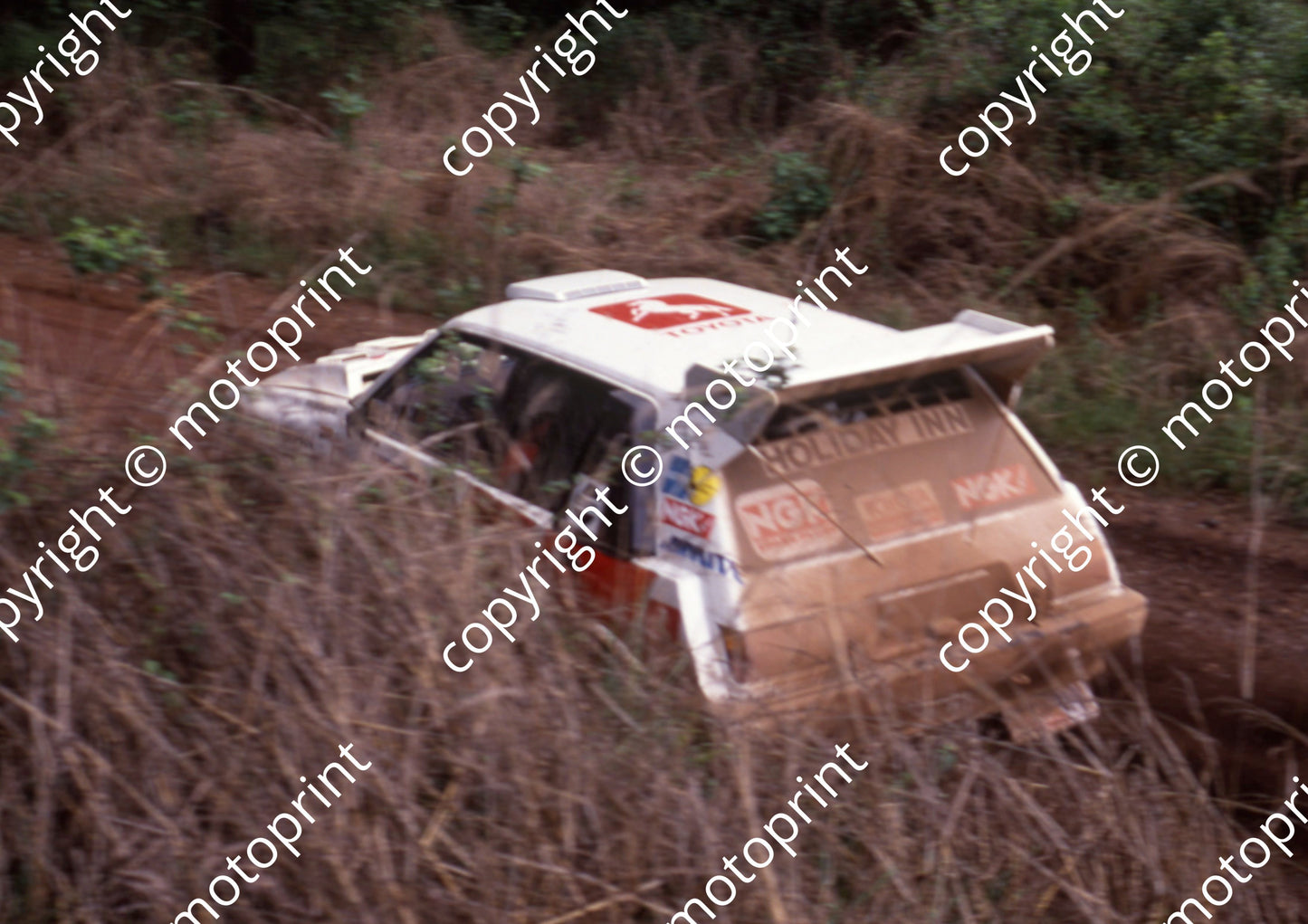 1988 Nissan 400 1 Serge Damseaux, Vito Bonafede Toyota Conquest(courtesy Roger Swan) (26)