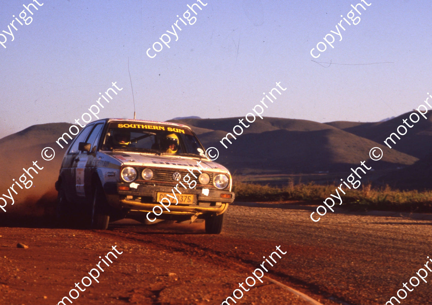 1988 Nissan Intnl 9 Glyn Hall, Martin Botha VW Golf 16V (courtesy Roger Swan) (1)