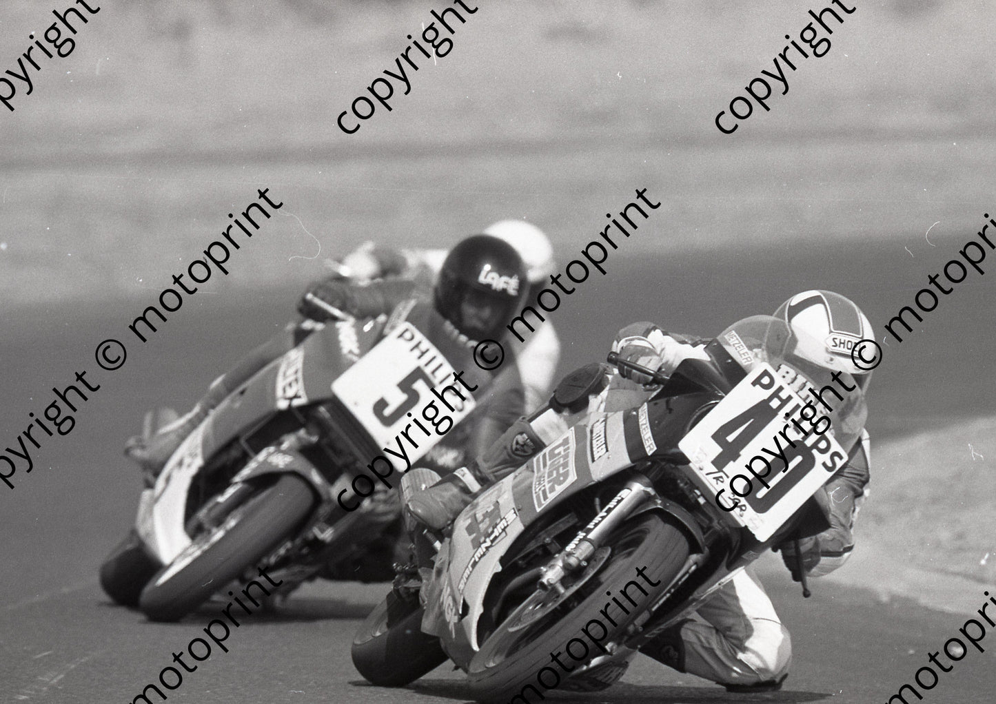 1988 Welkom MC 40 Gavin Ramsay Suzuki GSXR750 5 Dave Hiscock HOnda VFR750 (Colin Watling Photographic) (9)