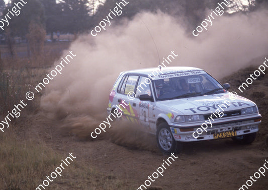 1989 Castrol Intnl rally 9 Nic de Waal......Corolla  (Colin Watling Photographic) (2)
