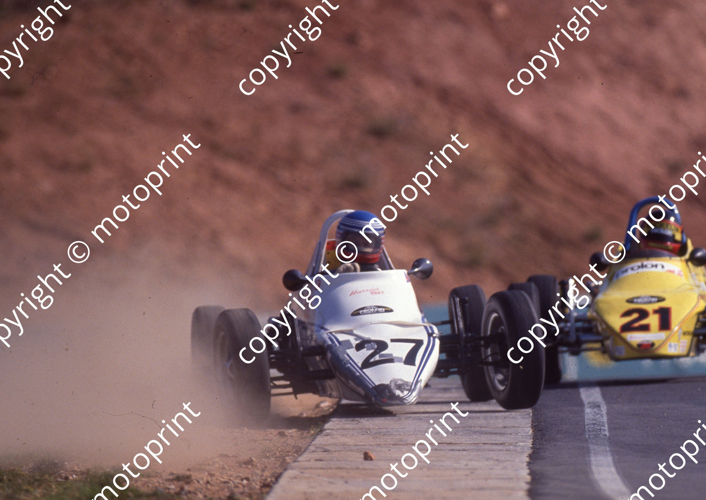 1989 Kya FV 27 Brian Wagner Harrier 21 Dieter Leichter Tasman R4 (Colin Watling Photographic) (25)