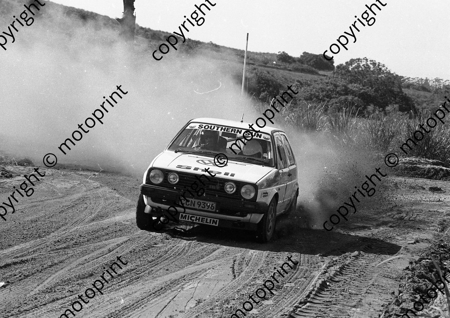 1989 Tour de Valvoline Rally 1 Sarel vd Merwe  (Colin Watling Photographic) (2)