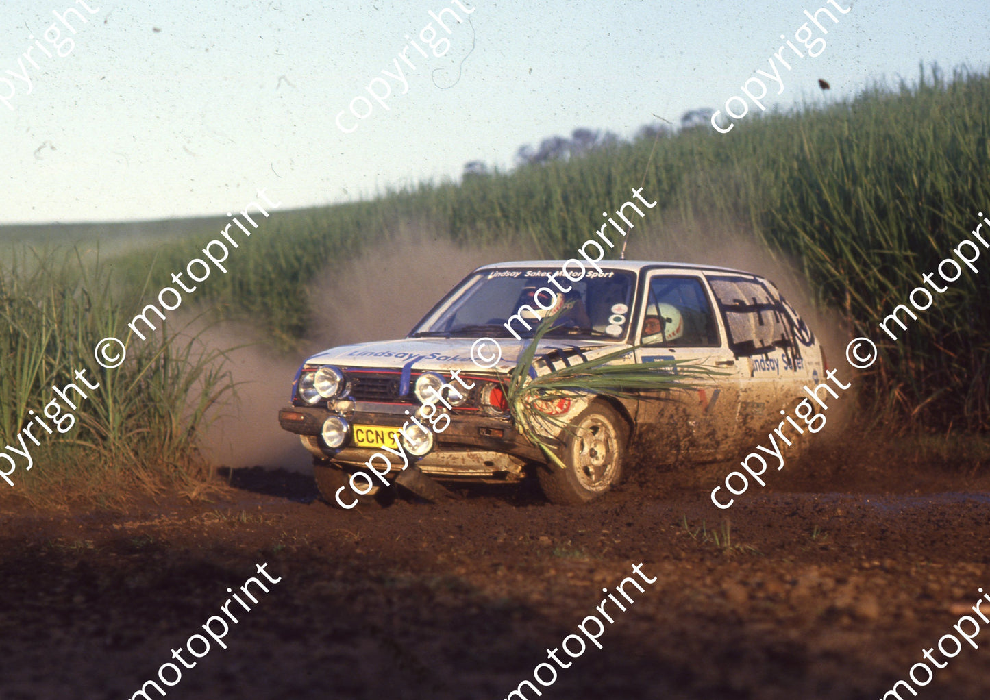 1989 Tour de Valvoline Rally Johan Evertse, Steve Harding Golf (Colin Watling Photographic) (1)