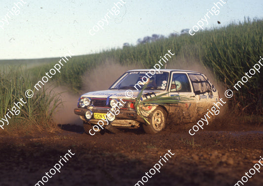 1989 Tour de Valvoline Rally Johan Evertse, Steve Harding Golf (Colin Watling Photographic)  (1)
