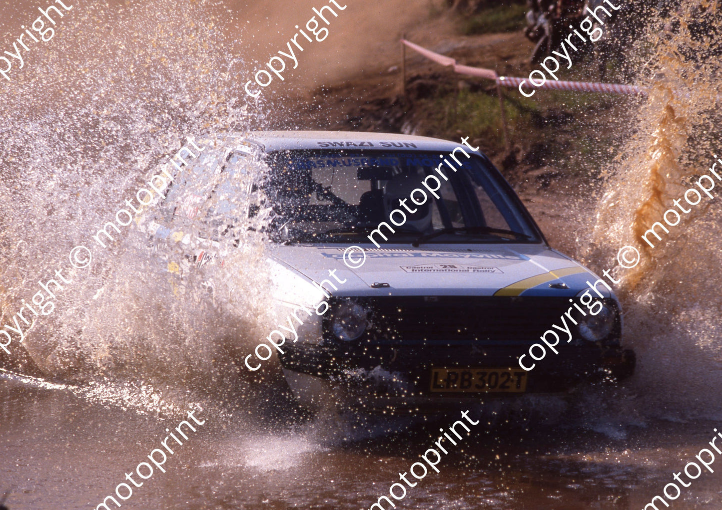 1990 Castrol Intnl 28 Tjaart vd Walt, Cindi Harding VW Golf (R Swan) (7)