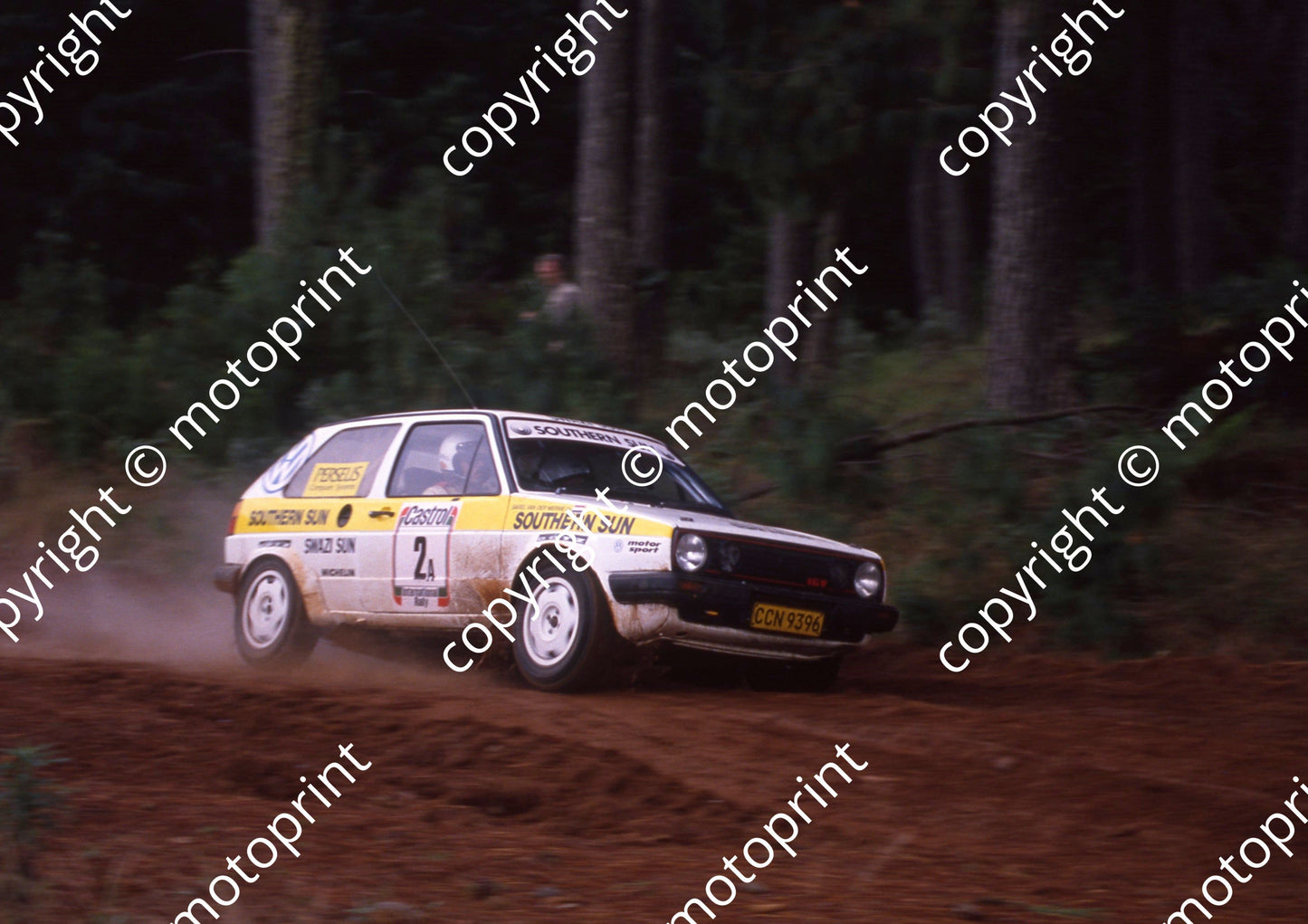 1990 Castrol Intnl 2 Sarel vd Merwe, Franz Boshoff Golf (R Swan) (12)