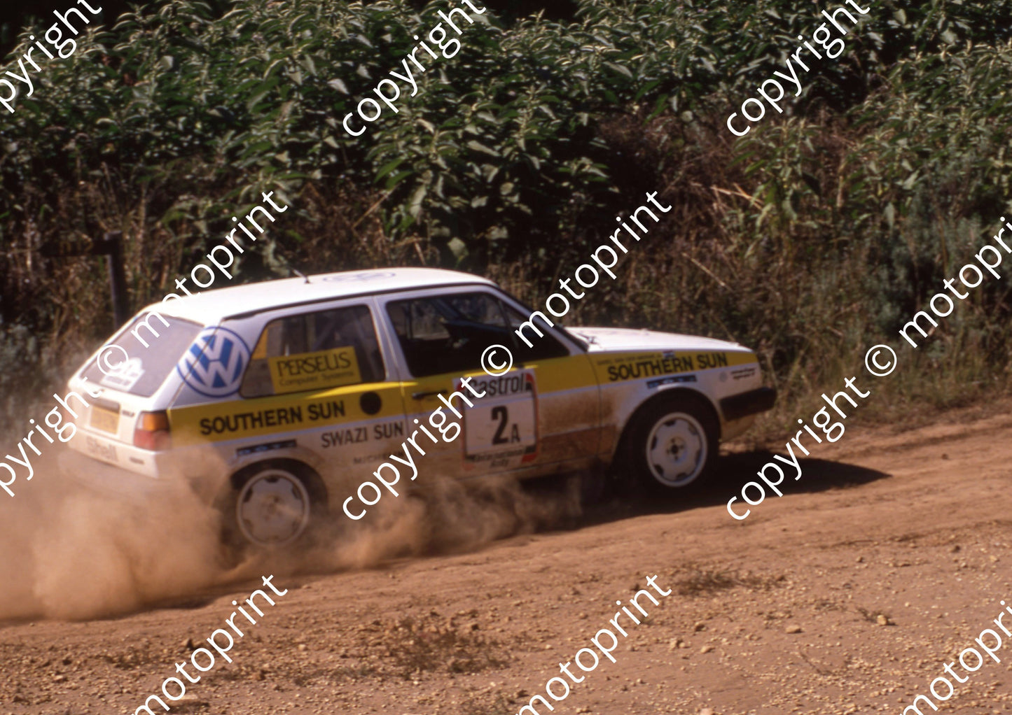 1990 Castrol Intnl 2 Sarel vd Merwe, Franz Boshoff Golf (R Swan) (17)