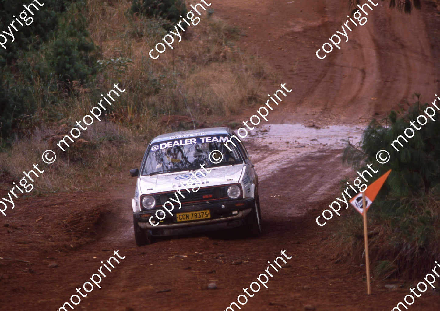 1990 Castrol Intnl 7 Glyn Hall Martin Botha VW Golf (R Swan) (14)