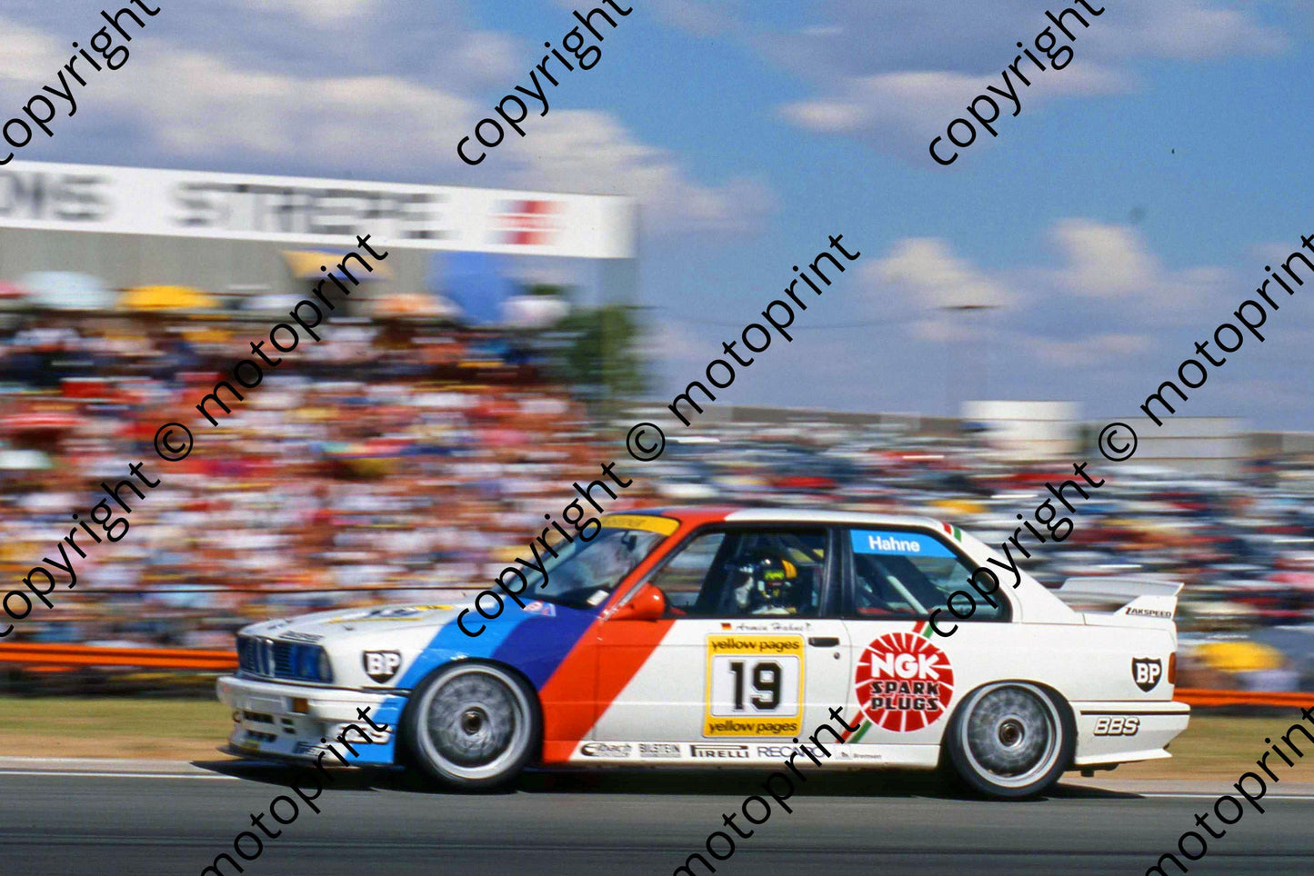 1990 Kya DTM 19 Armin Hahne BMW SCANNED A4 20X30 CM (Courtesy Roger Swan) (4)