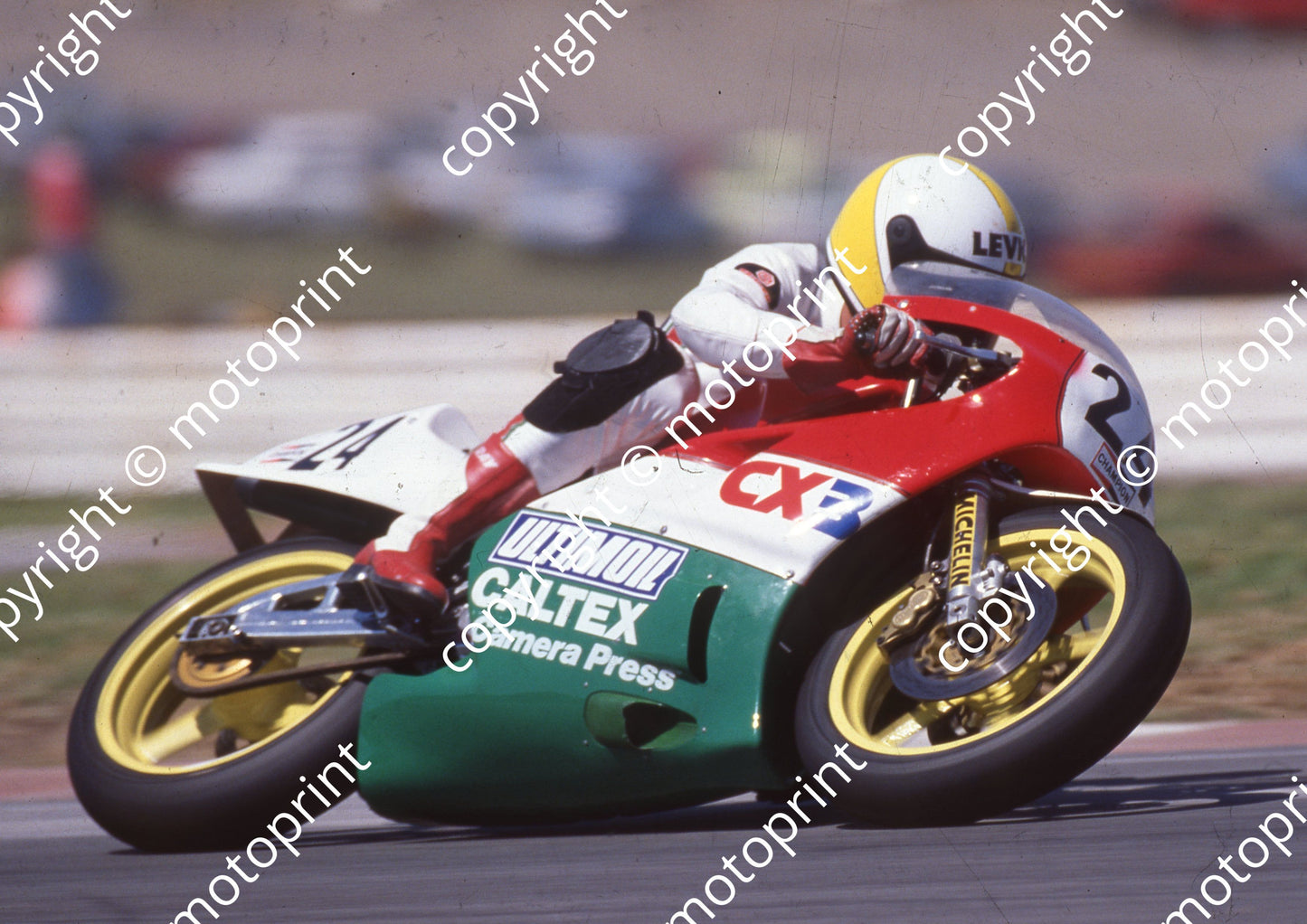 1990 Kya MC 24 Mitchell Hickey Aprilia (Colin Watling Photographic) (2)