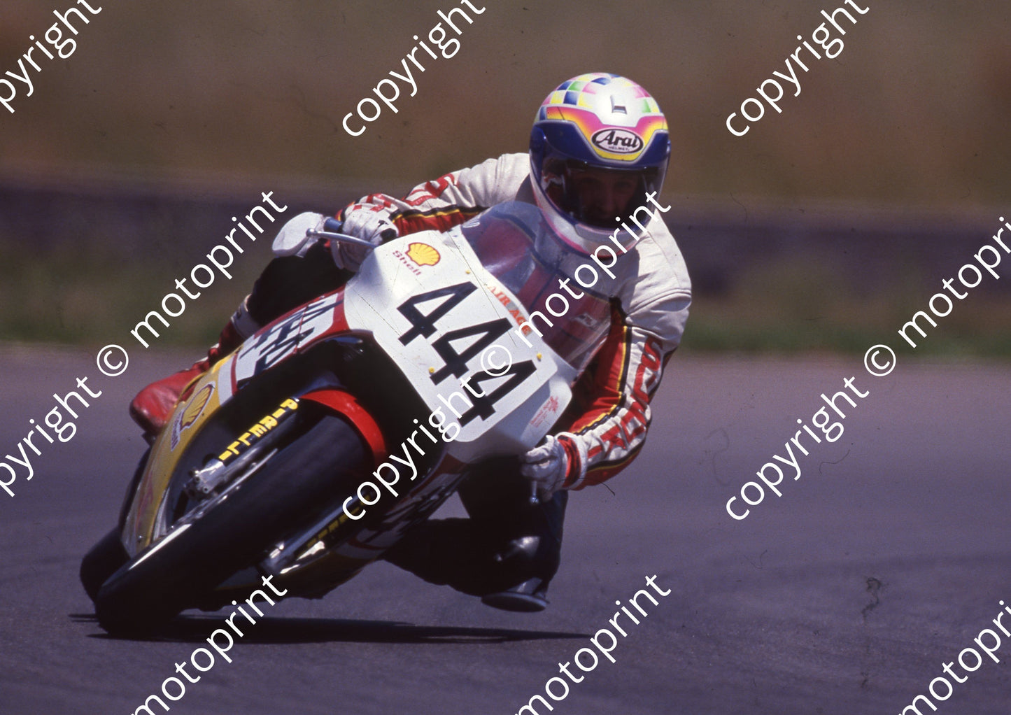 1990 Kya MC 444 Brad Anassis Suzuki RGV (Colin Watling Photographic) (2)